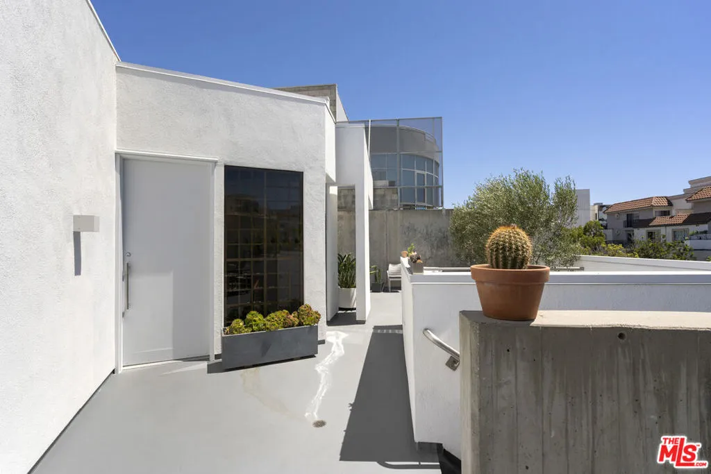 1415 6th Street, Santa Monica, California 90401 home-pic-22